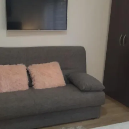Martea Apartment *